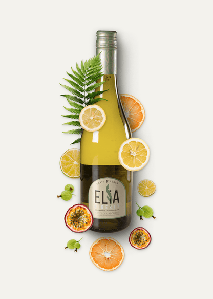 Elia Liberty Semi-Dry Weißwein mit Zutaten (Zitrusfrüchte, Stachelbeere, Passionsfrucht)